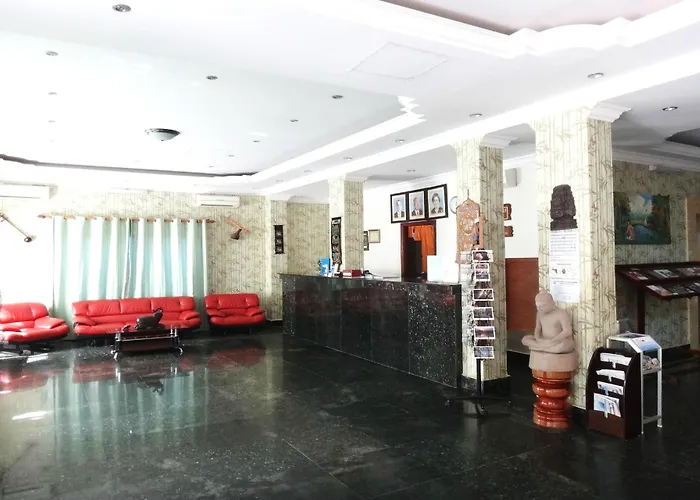 Parklane Hotel 3*