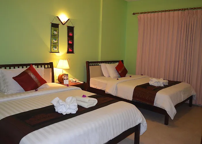 Parklane Hotel 3*
